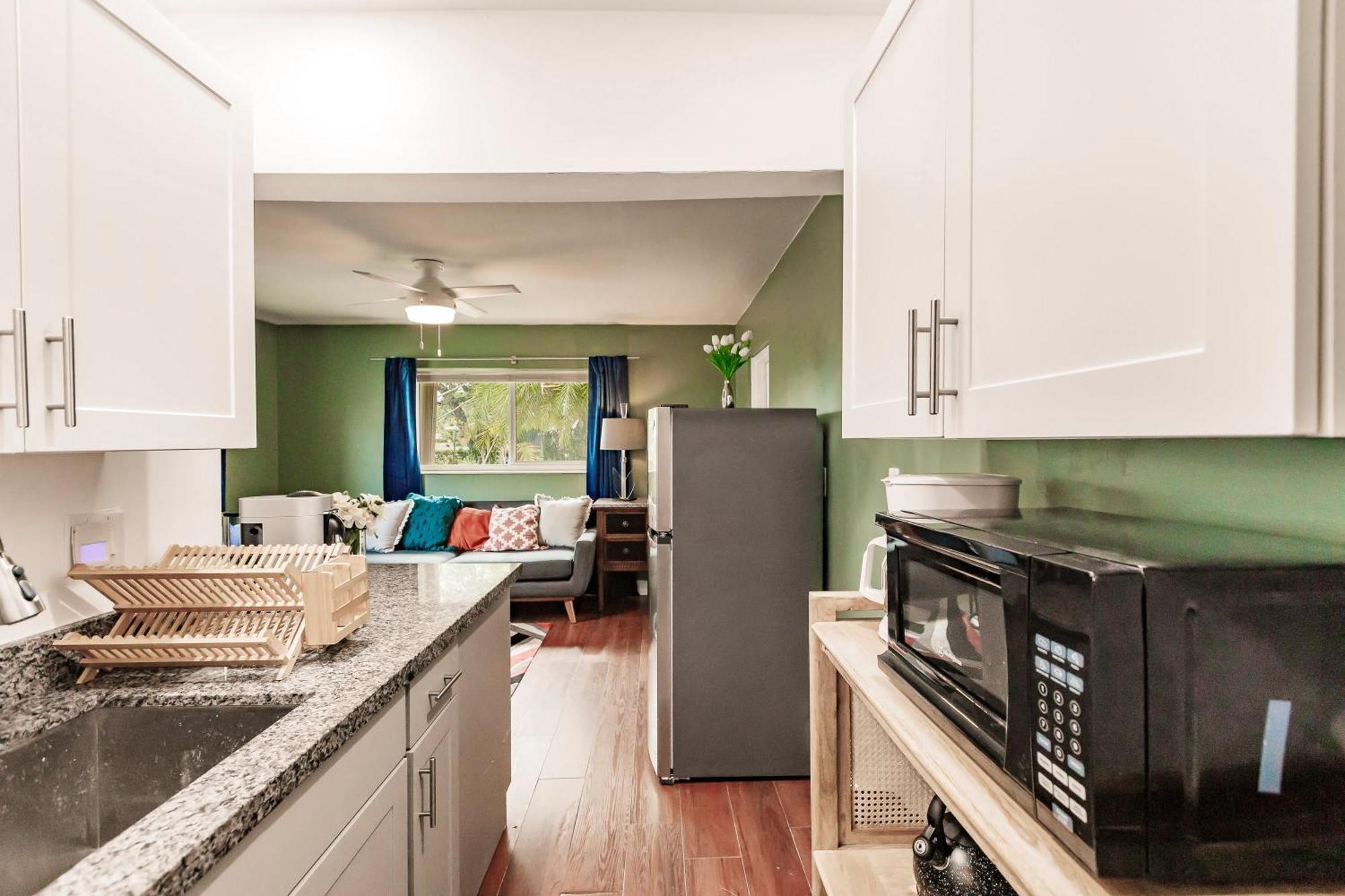 Bnb Hyperion - Updated 1B1B Hideaway - Sleeps 3 Hollywood Ngoại thất bức ảnh