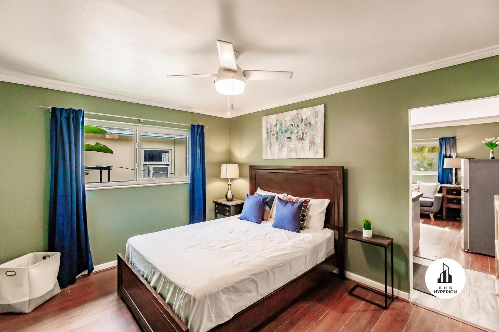 Bnb Hyperion - Updated 1B1B Hideaway - Sleeps 3 Hollywood Ngoại thất bức ảnh
