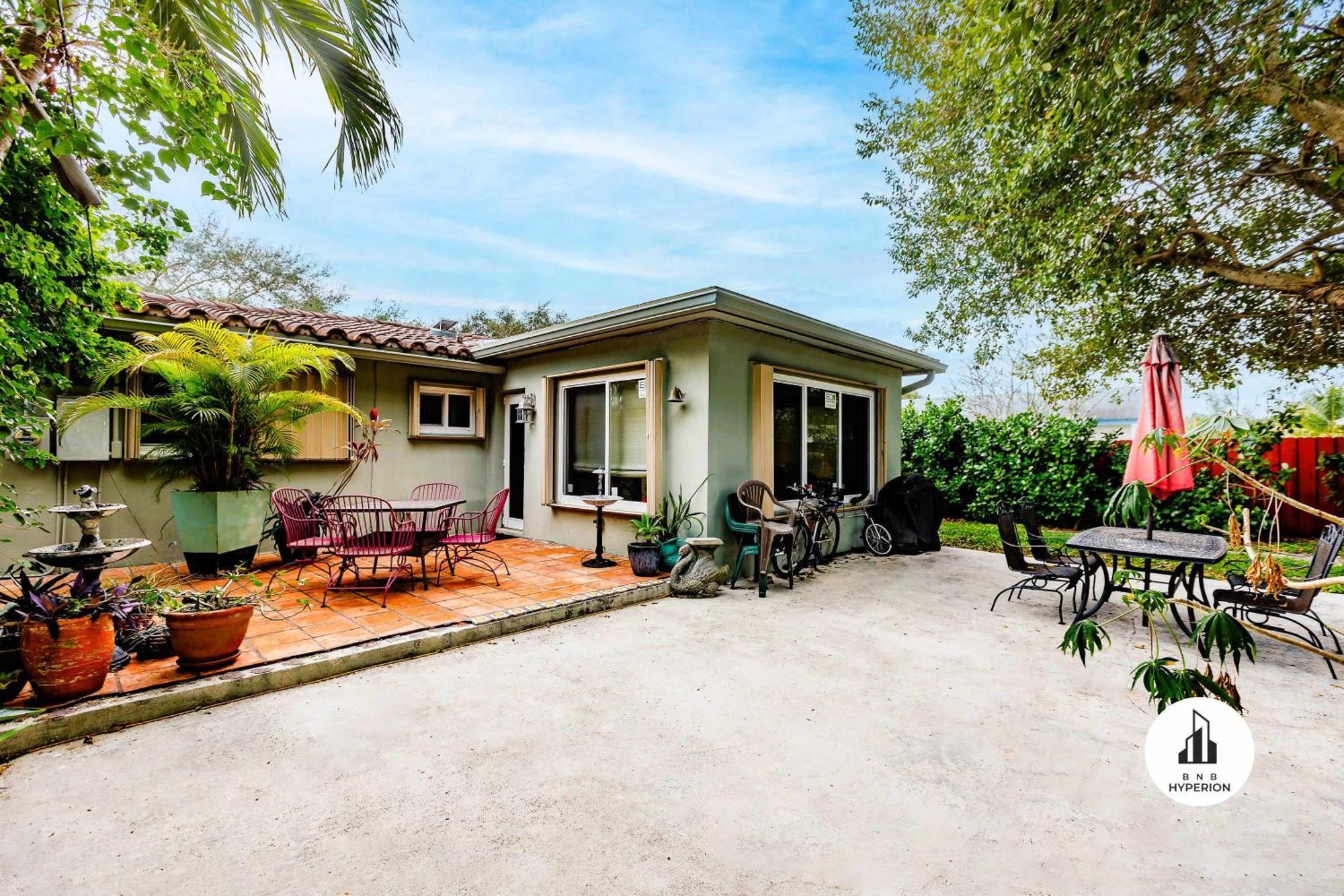 Bnb Hyperion - Updated 1B1B Hideaway - Sleeps 3 Hollywood Ngoại thất bức ảnh